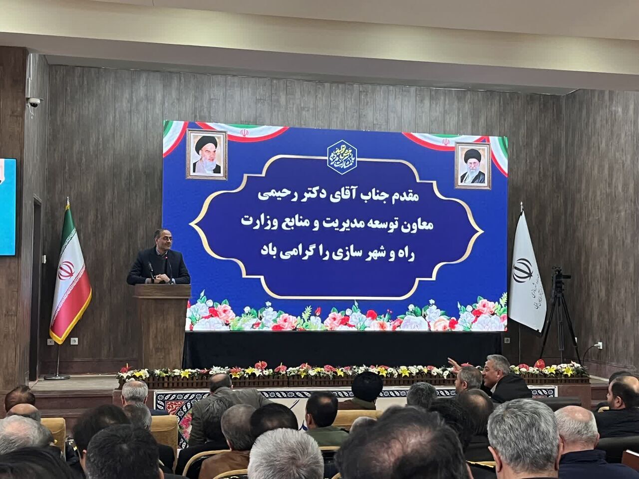  رفع چالش مسکن اقشار مختلف دغدغه وزارت راه و شهرسازی است